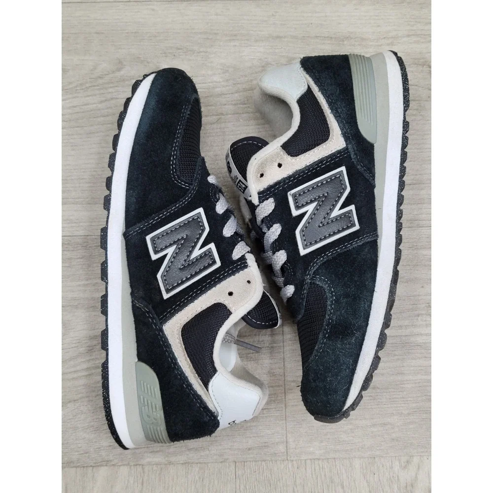 New Balance 574 Boys Size 3 Black White Athletic Sneakers Lace Up Shoes